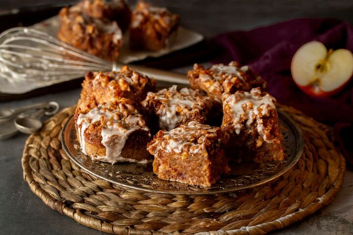 gluten free vegan spiced apple coffee cake