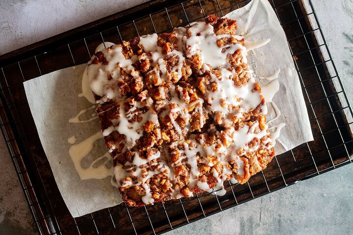 gluten free vegan spiced apple coffee cake