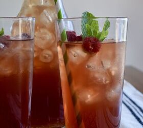 Herbal Raspberry-Mint Iced Tea