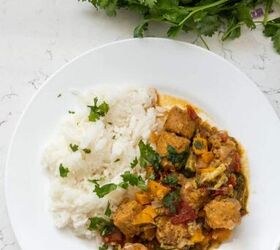 Slow Cooker Curried Sausages With Coconut Milk