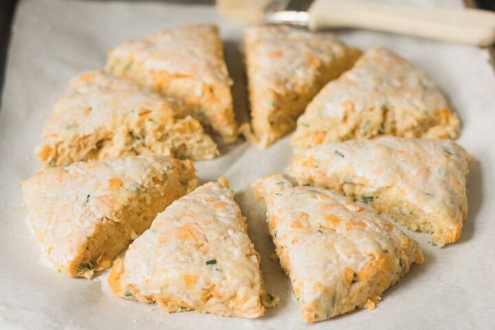 cheddar apple thyme scones, Cut into wedges and brush milk of choice on top before baking