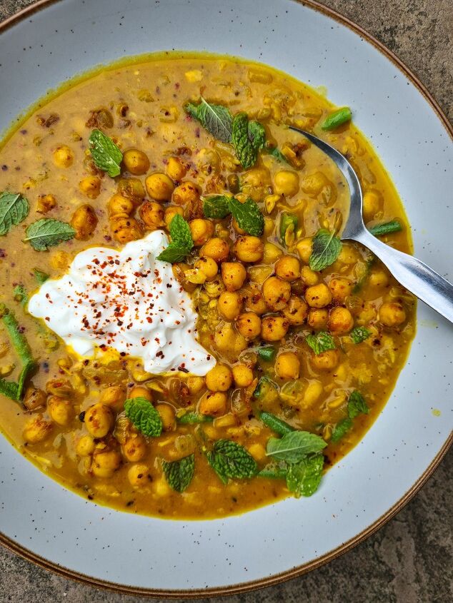 turmeric and coconut stew