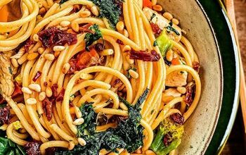 Sun-Dried Tomato Pasta With Wild Garlic Pesto