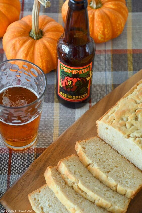 easy four ingredient pumpkin beer bread