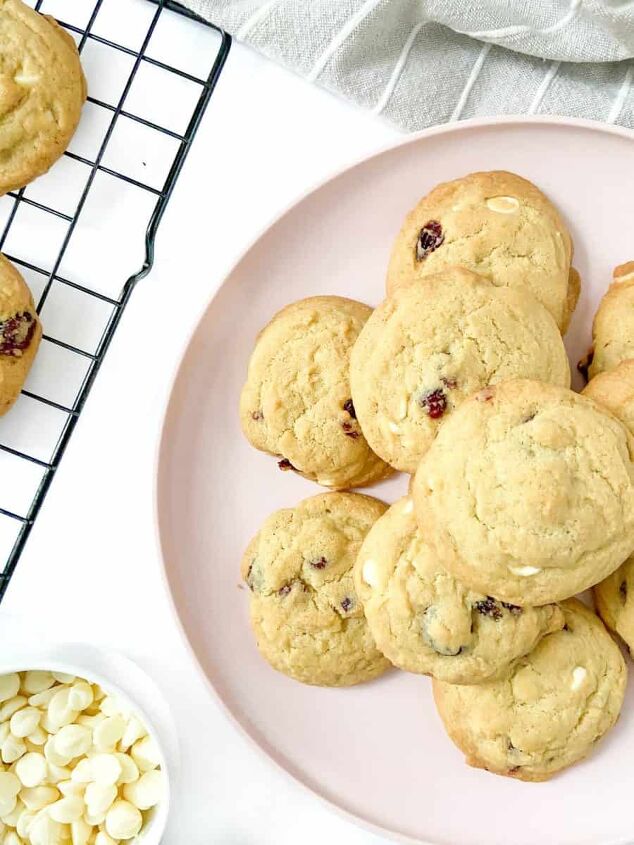 white chocolate cranberry cookies
