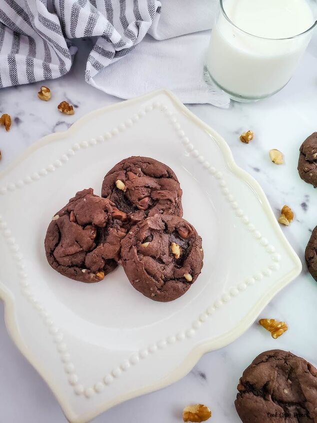 chocolate walnut cookies