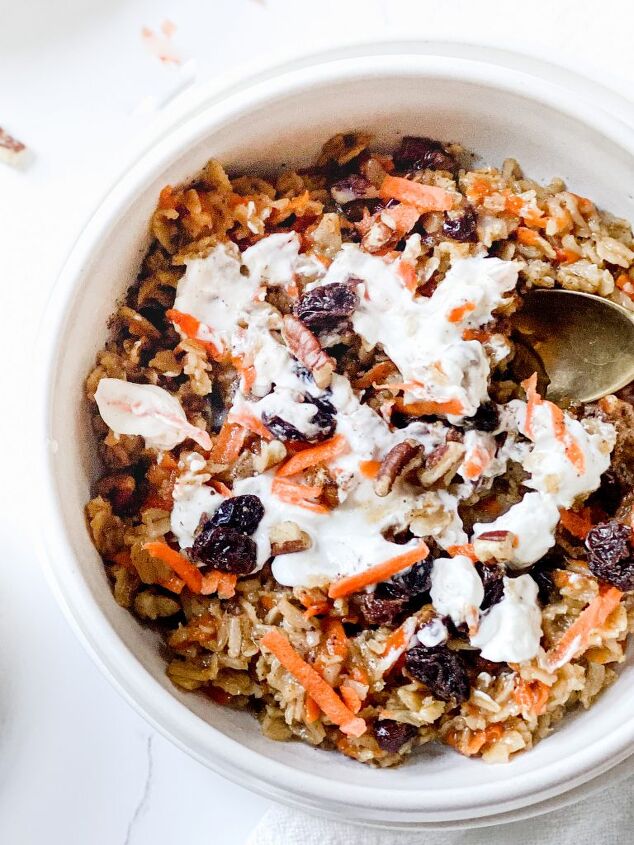 pumpkin spice overnight oats and chia, Carrot Cake Oats Bowl