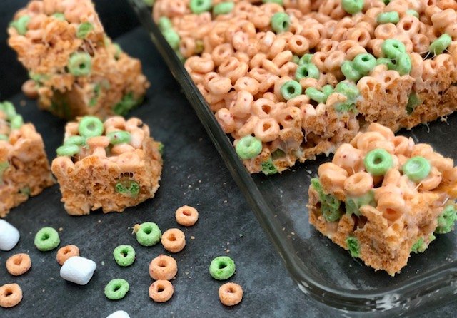 caramel apple jack treats