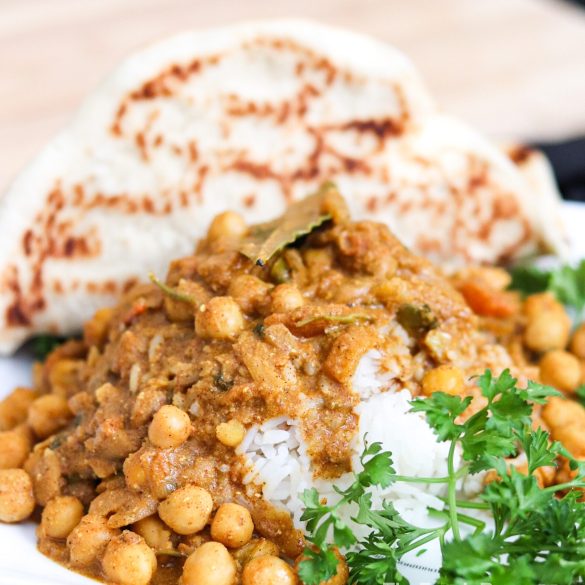 yummy vegetarian chickpea curry