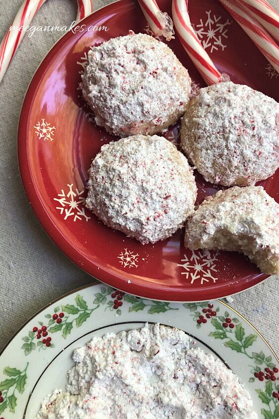 peppermint snowball cookies