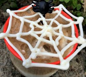 Spiderweb Candy Drink Topper