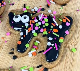 Black Cat Gingerbread Cookies