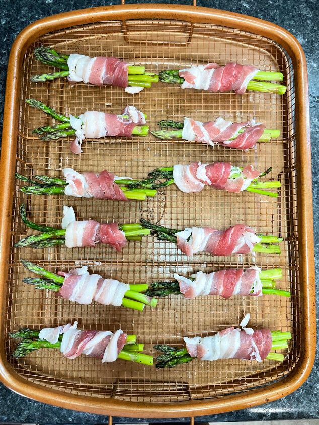 bacon wrapped asparagus low carb and keto