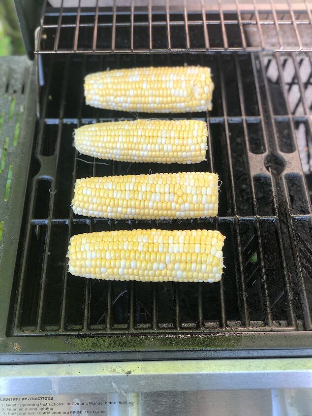 how to make delicious mexican street corn dip