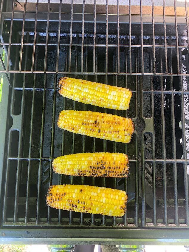how to make delicious mexican street corn dip