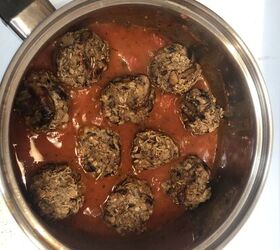 spaghetti mushroom meatballs