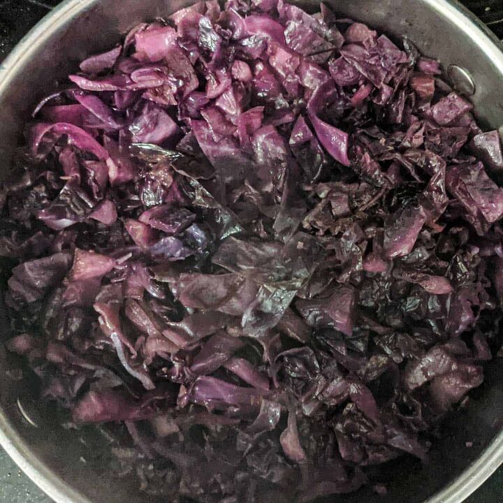 braised red cabbage with caraway seeds, Saut until cabbage is tender