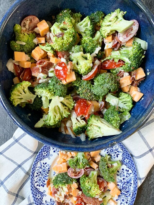 broccoli and bacon salad