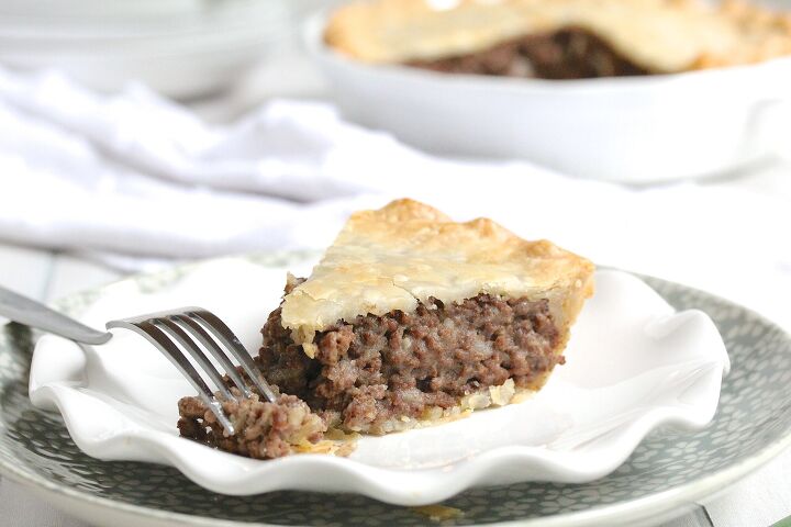 s 12 fall pies your whole family will love, 5 Ingredient Beef Pie