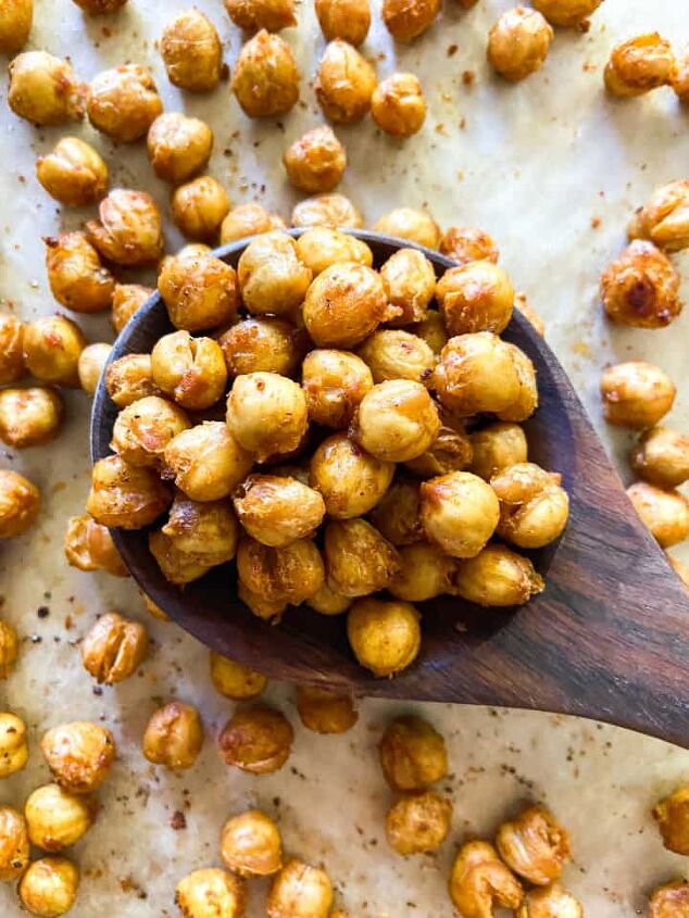s 10 addictive vegan snacks that will have you coming back for seconds, Crispy Roasted Chickpeas