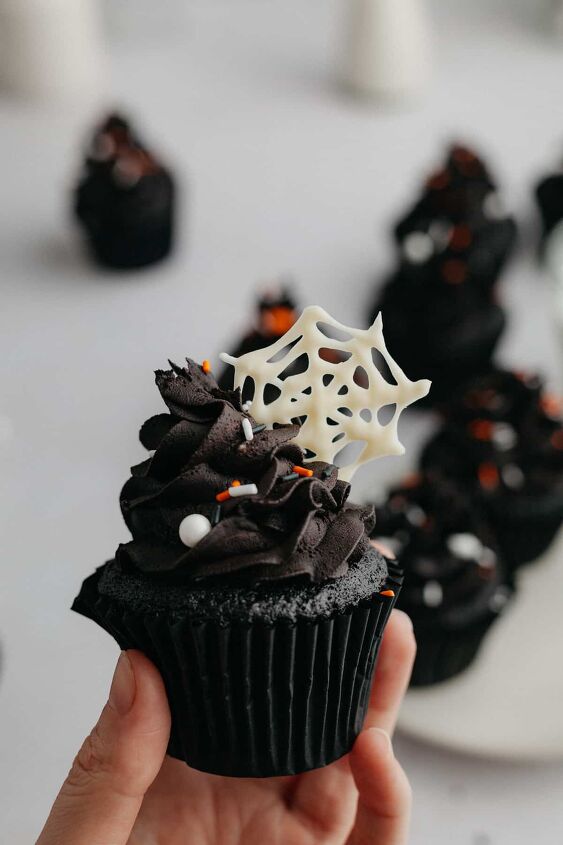 black velvet cupcakes