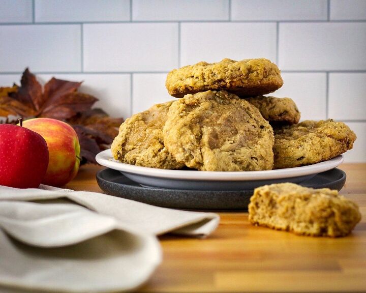 cider and raisin breakfast cookies