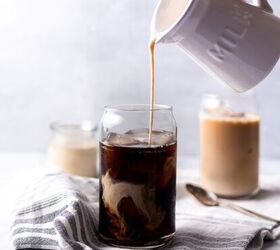 For a coffee creamer that tastes like winter magic, just throw these ingredients in a jar and shake