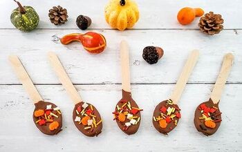 How to Make Chocolate Dipped Spoons
