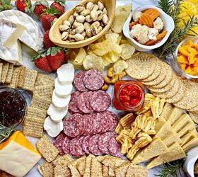 How To Create A Cheese Platter For Christmas