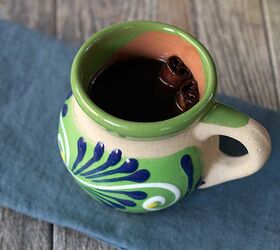 easy homemade cinnamon dolce syrup with brown or coconut sugar
