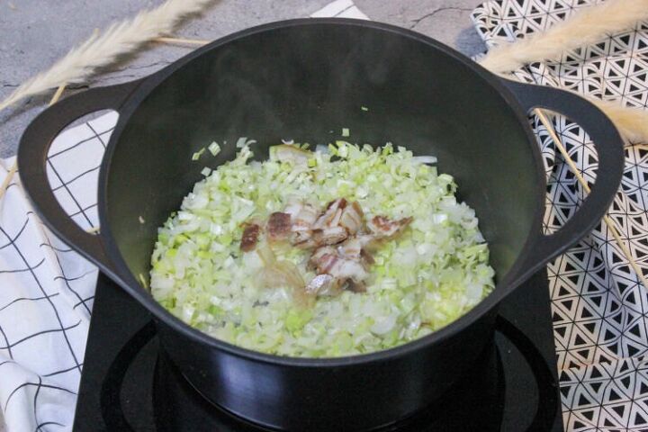 hearty potato leek and bacon soup recipe