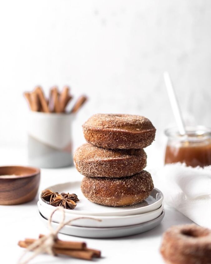 easy baked apple cider chai donuts
