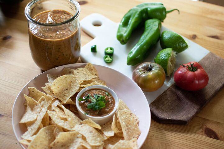 roasted hatch chile red salsa