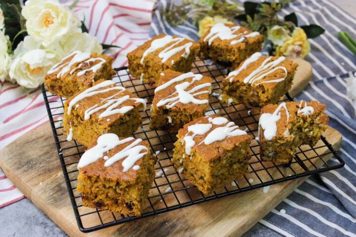 how to make carrot cake bars from scratch