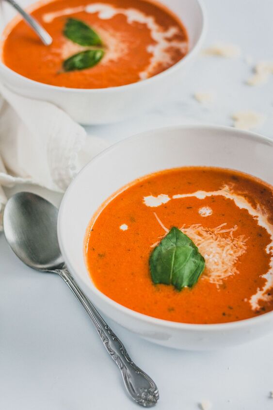 creamy keto tomato soup