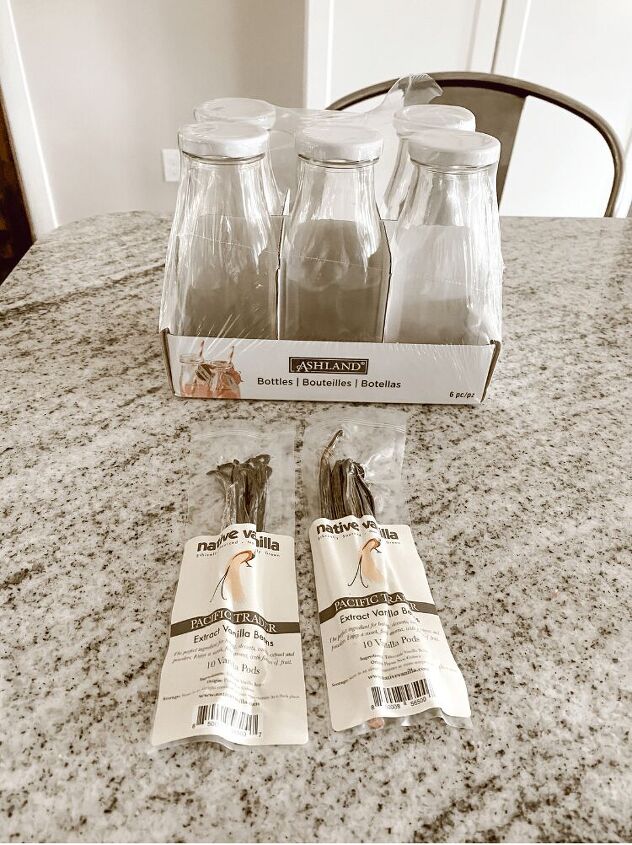 Homemade Vanilla Extract | Foodtalk