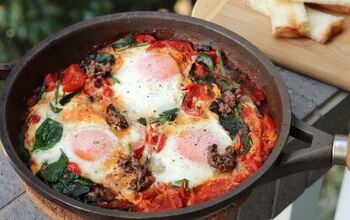 Spinach Shakshuka With Olives Tapenade