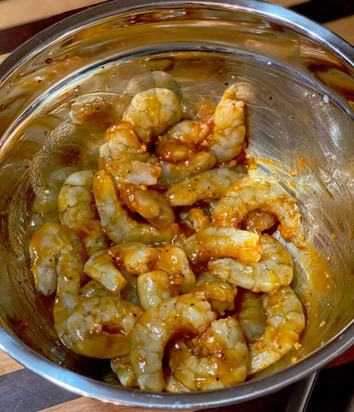 vic s tricks to shrimp grits w homemade bbq