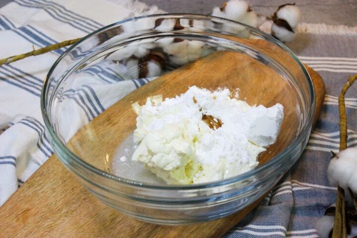 try this simple no bake oreo cheesecake recipe