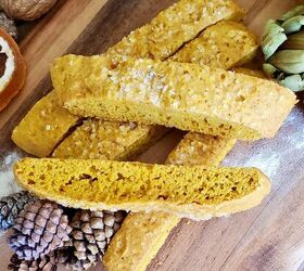 These biscotti are the reason you're going to want to make one last pumpkin recipe this year