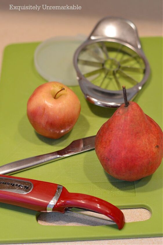cast iron pan apple and pear crisp