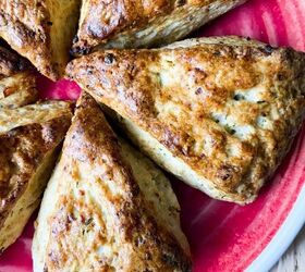 Feta Scones With Dill and Chives
