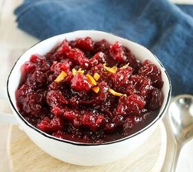 Homemade Cranberry Sauce With Ginger