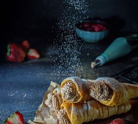 Chocolate Cream Filled Puff Pastry Horns