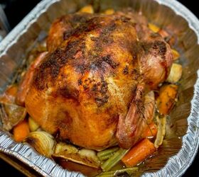 vic s tricks to super simple roasted turkey gravy5 1