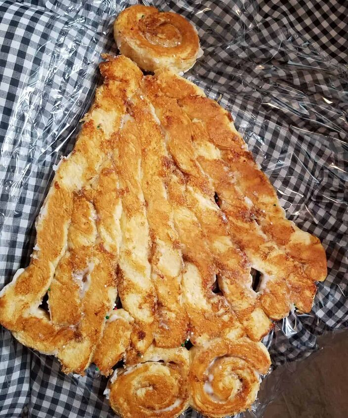best cinnamon rolls christmas tree recipe