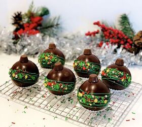 Reese's Hot Cocoa Bombs