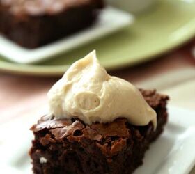 Fudgy, Crackly-Topped Guinness Brownies