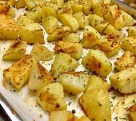 Crispy Parmesan Roasted Potatoes | Foodtalk