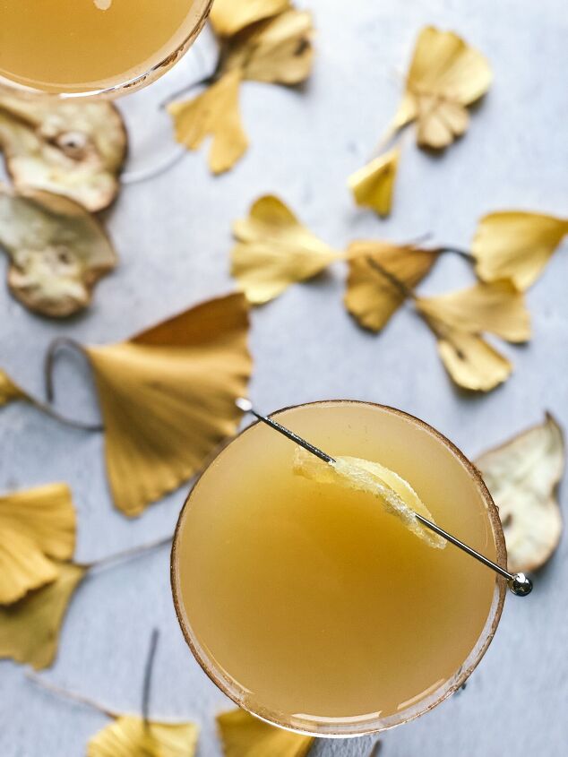 ginger pearsecco spritz